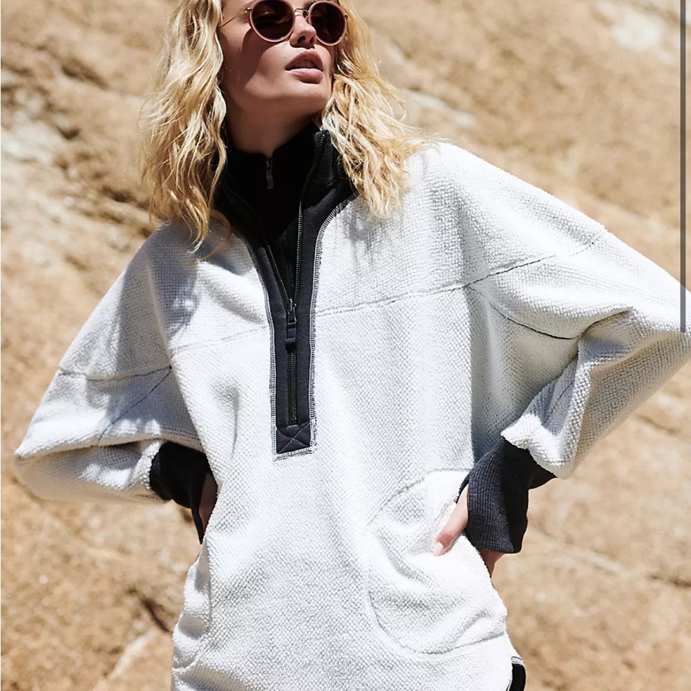 Free people movement mountain dreamin’ reversible fleece